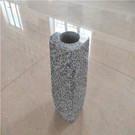 square vase--G603