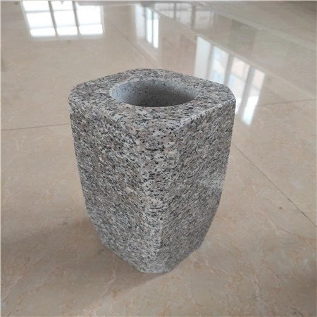 square vase--G617
