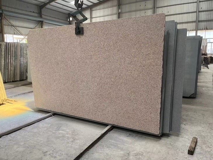 granite G682